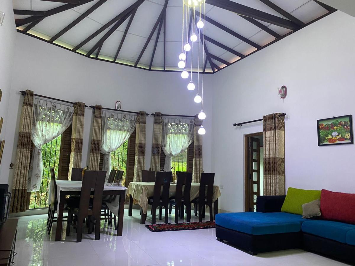 White Win Villa Elewela Exterior photo