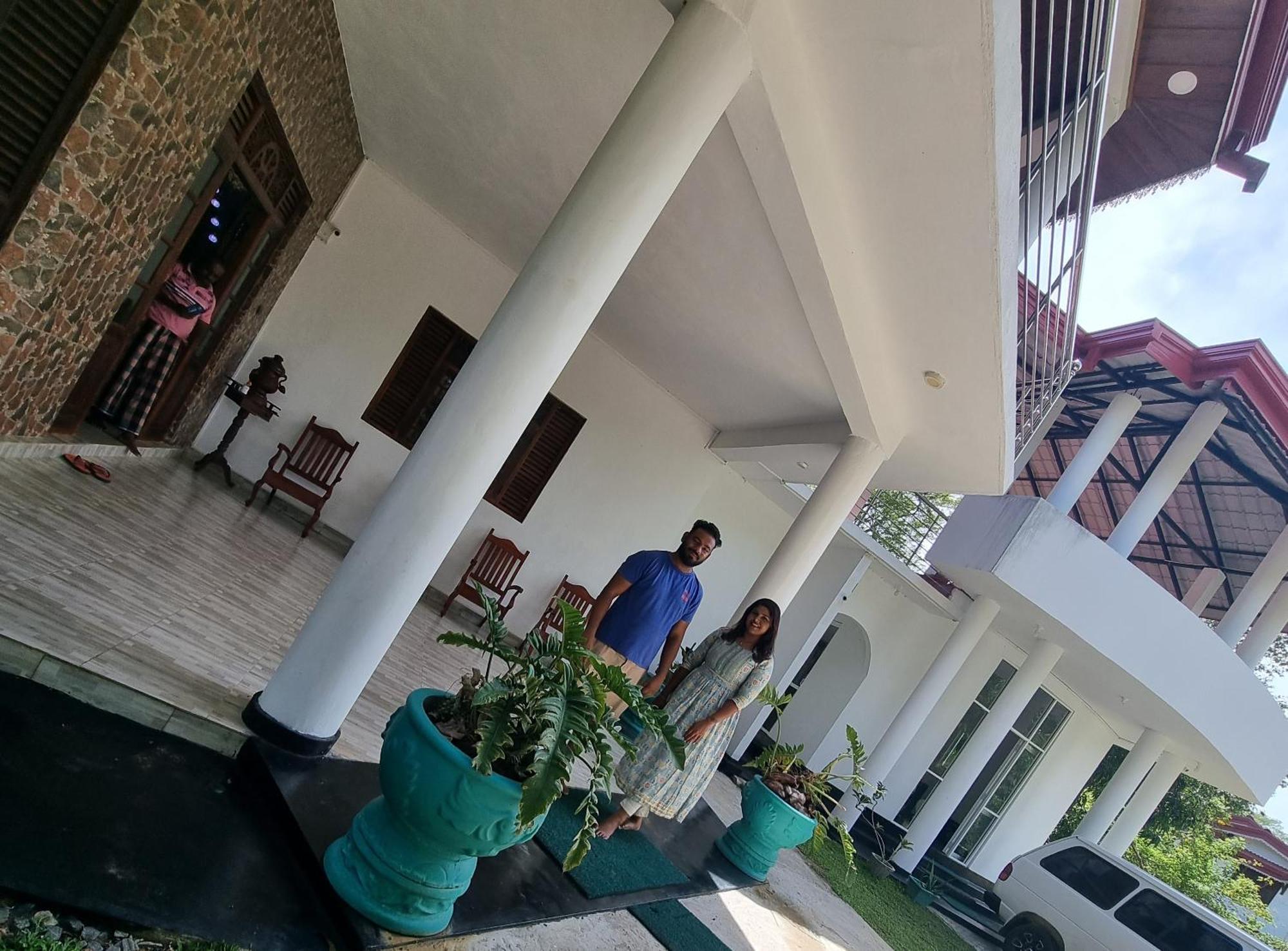 White Win Villa Elewela Exterior photo