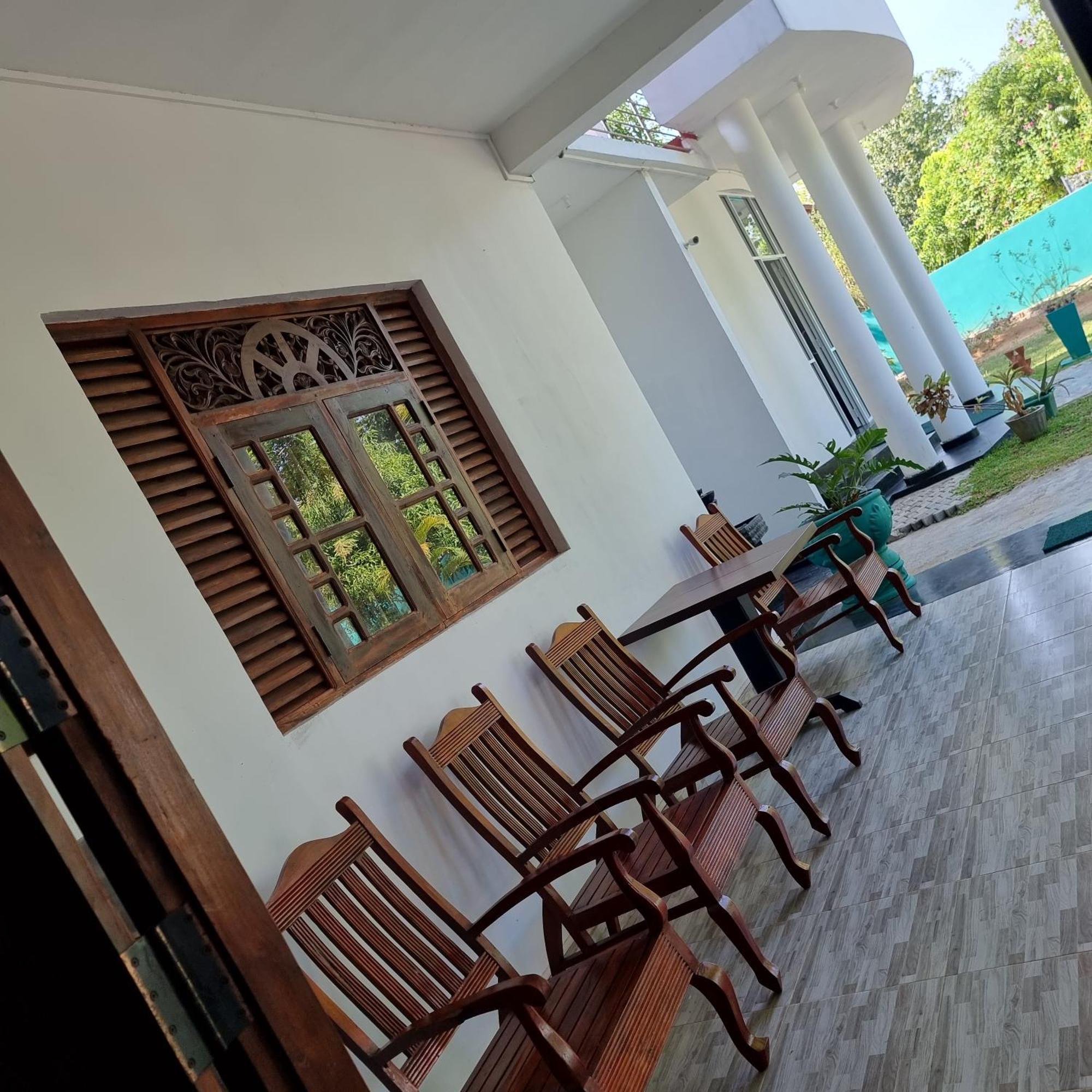 White Win Villa Elewela Exterior photo