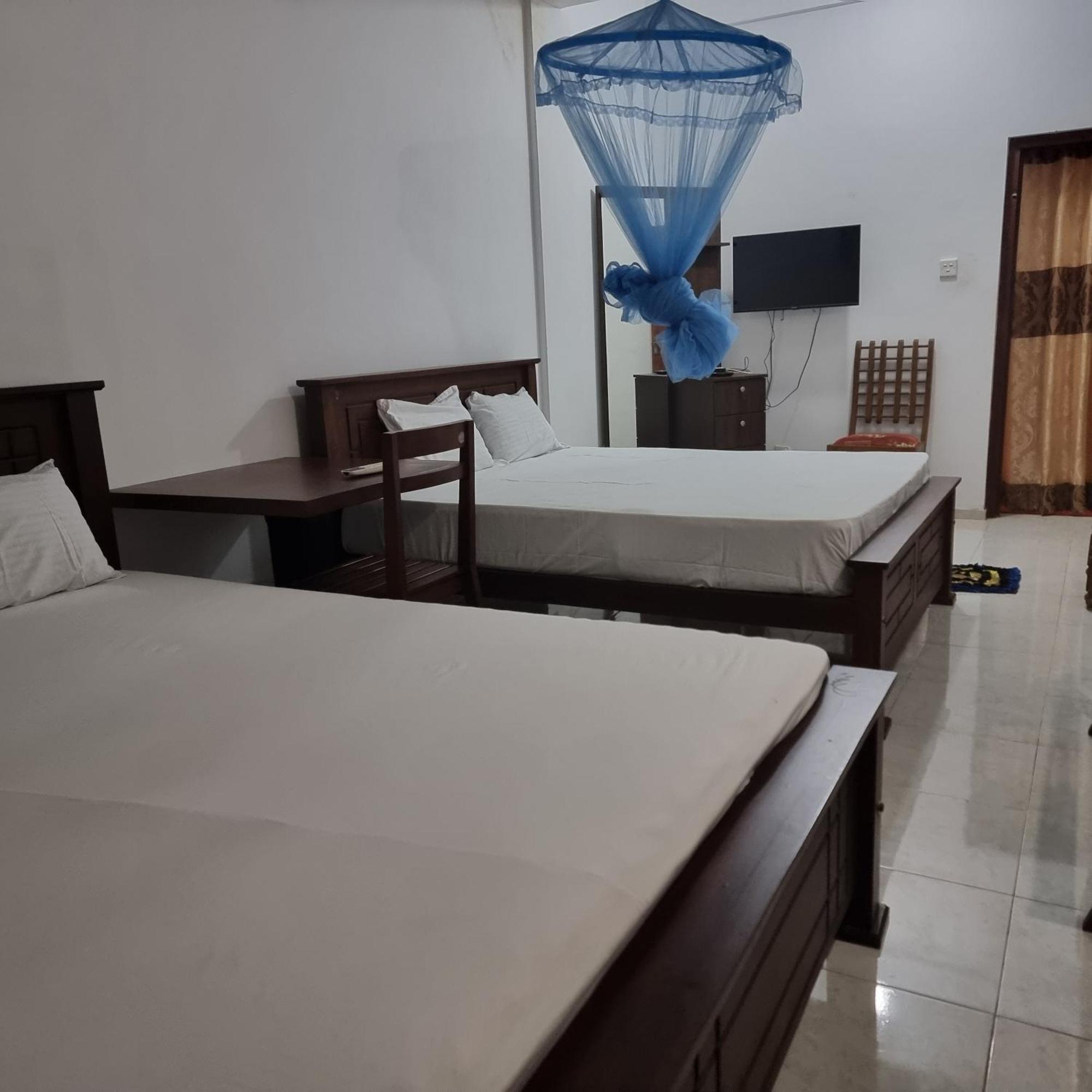 White Win Villa Elewela Room photo