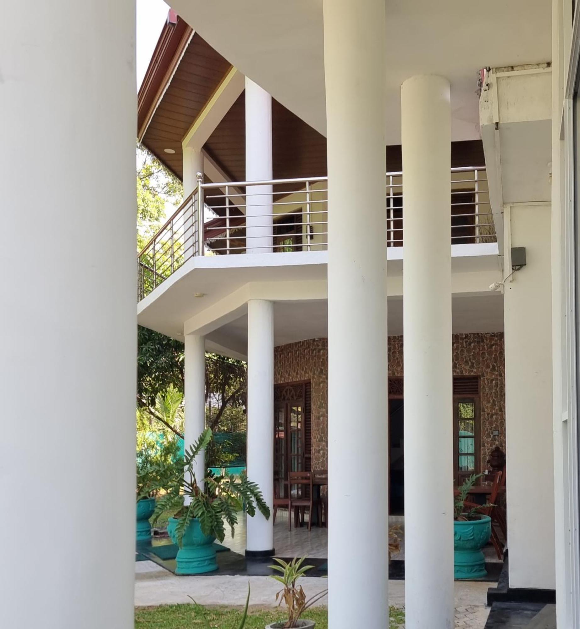 White Win Villa Elewela Exterior photo