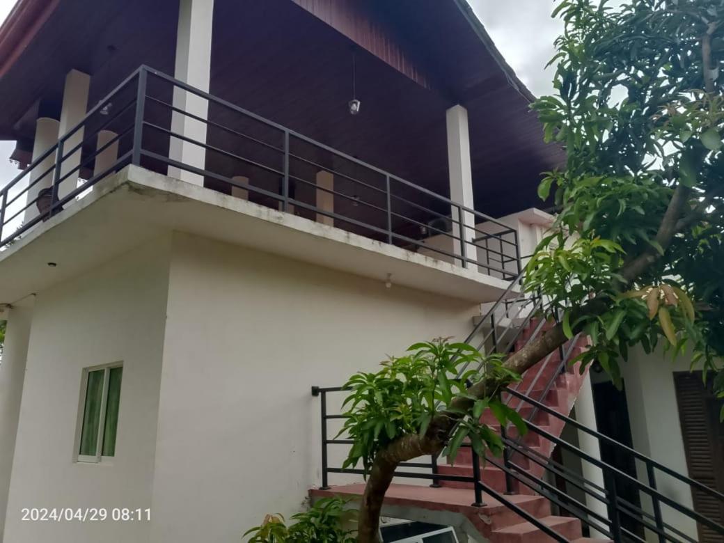 White Win Villa Elewela Exterior photo
