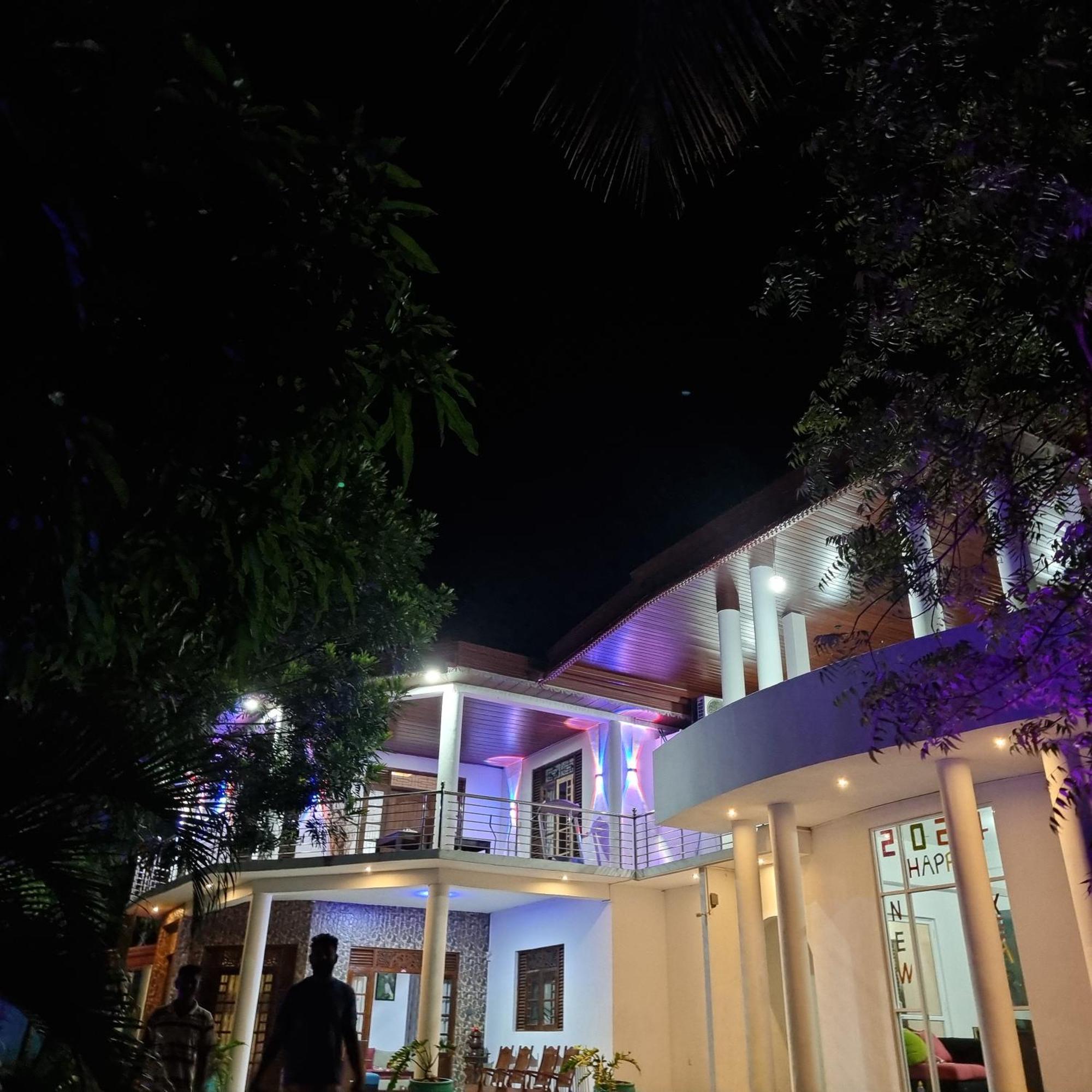 White Win Villa Elewela Exterior photo